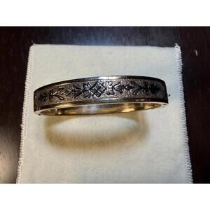Antique Victorian Aesthetic Movement Gold tone Engraved Floral Bangle Bracelet